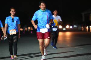 BIB: 9550
                            <button type="button" onclick="openModal(3190946)" class="btn btn-primary btn-sm float-right btn-popup" data-toggle="modal" data-target=".modal-high-quality">
                        <i class="fas fa-shopping-cart"></i> Add to Cart
                    </button>
                                            <button type="button" onclick="isThisMe(3190946, true)" class="btn btn-success btn-sm float-right btn-popup btn-isme hidden" data-toggle="tooltip" data-placement="bottom" title="นี่คือรูปของคุณใช่ไหม คลิกที่นี่เพื่อเอาเข้าอัลบั้ม">
                        <i class="fas fa-plus"></i> Add to album
                    </button>
                    <button type="button" onclick="isThisMe(3190946, false)" class="btn btn-warning btn-sm float-right btn-popup btn-isnotme hidden">
                        <i class="fas fa-ban"></i> Remove from album
                    </button>