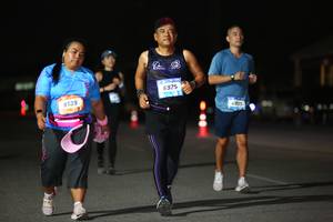 BIB: 692, 8139
                            <button type="button" onclick="openModal(3190992)" class="btn btn-primary btn-sm float-right btn-popup" data-toggle="modal" data-target=".modal-high-quality">
                        <i class="fas fa-shopping-cart"></i> Add to Cart
                    </button>
                                            <button type="button" onclick="isThisMe(3190992, true)" class="btn btn-success btn-sm float-right btn-popup btn-isme hidden" data-toggle="tooltip" data-placement="bottom" title="นี่คือรูปของคุณใช่ไหม คลิกที่นี่เพื่อเอาเข้าอัลบั้ม">
                        <i class="fas fa-plus"></i> Add to album
                    </button>
                    <button type="button" onclick="isThisMe(3190992, false)" class="btn btn-warning btn-sm float-right btn-popup btn-isnotme hidden">
                        <i class="fas fa-ban"></i> Remove from album
                    </button>