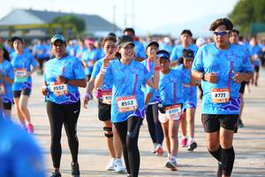 BIB: 8552, 819, 8553, 8771, 8320
                            <button type="button" onclick="openModal(3156715)" class="btn btn-primary btn-sm float-right btn-popup" data-toggle="modal" data-target=".modal-high-quality">
                        <i class="fas fa-shopping-cart"></i> Add to Cart
                    </button>
                                            <button type="button" onclick="isThisMe(3156715, true)" class="btn btn-success btn-sm float-right btn-popup btn-isme hidden" data-toggle="tooltip" data-placement="bottom" title="นี่คือรูปของคุณใช่ไหม คลิกที่นี่เพื่อเอาเข้าอัลบั้ม">
                        <i class="fas fa-plus"></i> Add to album
                    </button>
                    <button type="button" onclick="isThisMe(3156715, false)" class="btn btn-warning btn-sm float-right btn-popup btn-isnotme hidden">
                        <i class="fas fa-ban"></i> Remove from album
                    </button>