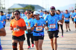 BIB: 8245, 8851
                            <button type="button" onclick="openModal(3156037)" class="btn btn-primary btn-sm float-right btn-popup" data-toggle="modal" data-target=".modal-high-quality">
                        <i class="fas fa-shopping-cart"></i> Add to Cart
                    </button>
                                            <button type="button" onclick="isThisMe(3156037, true)" class="btn btn-success btn-sm float-right btn-popup btn-isme hidden" data-toggle="tooltip" data-placement="bottom" title="นี่คือรูปของคุณใช่ไหม คลิกที่นี่เพื่อเอาเข้าอัลบั้ม">
                        <i class="fas fa-plus"></i> Add to album
                    </button>
                    <button type="button" onclick="isThisMe(3156037, false)" class="btn btn-warning btn-sm float-right btn-popup btn-isnotme hidden">
                        <i class="fas fa-ban"></i> Remove from album
                    </button>