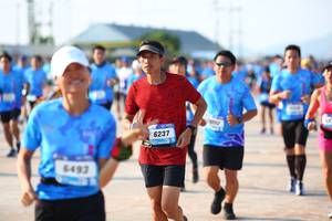 BIB: 6237, 6493
                            <button type="button" onclick="openModal(3102533)" class="btn btn-primary btn-sm float-right btn-popup" data-toggle="modal" data-target=".modal-high-quality">
                        <i class="fas fa-shopping-cart"></i> Add to Cart
                    </button>
                                            <button type="button" onclick="isThisMe(3102533, true)" class="btn btn-success btn-sm float-right btn-popup btn-isme hidden" data-toggle="tooltip" data-placement="bottom" title="นี่คือรูปของคุณใช่ไหม คลิกที่นี่เพื่อเอาเข้าอัลบั้ม">
                        <i class="fas fa-plus"></i> Add to album
                    </button>
                    <button type="button" onclick="isThisMe(3102533, false)" class="btn btn-warning btn-sm float-right btn-popup btn-isnotme hidden">
                        <i class="fas fa-ban"></i> Remove from album
                    </button>