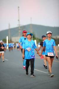 BIB: 8773
                            <button type="button" onclick="openModal(3185648)" class="btn btn-primary btn-sm float-right btn-popup" data-toggle="modal" data-target=".modal-high-quality">
                        <i class="fas fa-shopping-cart"></i> Add to Cart
                    </button>
                                            <button type="button" onclick="isThisMe(3185648, true)" class="btn btn-success btn-sm float-right btn-popup btn-isme hidden" data-toggle="tooltip" data-placement="bottom" title="นี่คือรูปของคุณใช่ไหม คลิกที่นี่เพื่อเอาเข้าอัลบั้ม">
                        <i class="fas fa-plus"></i> Add to album
                    </button>
                    <button type="button" onclick="isThisMe(3185648, false)" class="btn btn-warning btn-sm float-right btn-popup btn-isnotme hidden">
                        <i class="fas fa-ban"></i> Remove from album
                    </button>