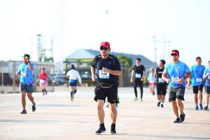 BIB: 6108
                            <button type="button" onclick="openModal(3152915)" class="btn btn-primary btn-sm float-right btn-popup" data-toggle="modal" data-target=".modal-high-quality">
                        <i class="fas fa-shopping-cart"></i> Add to Cart
                    </button>
                                            <button type="button" onclick="isThisMe(3152915, true)" class="btn btn-success btn-sm float-right btn-popup btn-isme hidden" data-toggle="tooltip" data-placement="bottom" title="นี่คือรูปของคุณใช่ไหม คลิกที่นี่เพื่อเอาเข้าอัลบั้ม">
                        <i class="fas fa-plus"></i> Add to album
                    </button>
                    <button type="button" onclick="isThisMe(3152915, false)" class="btn btn-warning btn-sm float-right btn-popup btn-isnotme hidden">
                        <i class="fas fa-ban"></i> Remove from album
                    </button>