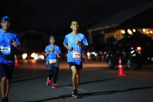 BIB: 6165, 8090, 
                            <button type="button" onclick="openModal(3189294)" class="btn btn-primary btn-sm float-right btn-popup" data-toggle="modal" data-target=".modal-high-quality">
                        <i class="fas fa-shopping-cart"></i> Add to Cart
                    </button>
                                            <button type="button" onclick="isThisMe(3189294, true)" class="btn btn-success btn-sm float-right btn-popup btn-isme hidden" data-toggle="tooltip" data-placement="bottom" title="นี่คือรูปของคุณใช่ไหม คลิกที่นี่เพื่อเอาเข้าอัลบั้ม">
                        <i class="fas fa-plus"></i> Add to album
                    </button>
                    <button type="button" onclick="isThisMe(3189294, false)" class="btn btn-warning btn-sm float-right btn-popup btn-isnotme hidden">
                        <i class="fas fa-ban"></i> Remove from album
                    </button>