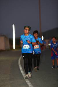 BIB: 6019
                            <button type="button" onclick="openModal(3188160)" class="btn btn-primary btn-sm float-right btn-popup" data-toggle="modal" data-target=".modal-high-quality">
                        <i class="fas fa-shopping-cart"></i> Add to Cart
                    </button>
                                            <button type="button" onclick="isThisMe(3188160, true)" class="btn btn-success btn-sm float-right btn-popup btn-isme hidden" data-toggle="tooltip" data-placement="bottom" title="นี่คือรูปของคุณใช่ไหม คลิกที่นี่เพื่อเอาเข้าอัลบั้ม">
                        <i class="fas fa-plus"></i> Add to album
                    </button>
                    <button type="button" onclick="isThisMe(3188160, false)" class="btn btn-warning btn-sm float-right btn-popup btn-isnotme hidden">
                        <i class="fas fa-ban"></i> Remove from album
                    </button>