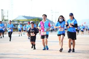 BIB: 8835, 540
                            <button type="button" onclick="openModal(3158522)" class="btn btn-primary btn-sm float-right btn-popup" data-toggle="modal" data-target=".modal-high-quality">
                        <i class="fas fa-shopping-cart"></i> Add to Cart
                    </button>
                                            <button type="button" onclick="isThisMe(3158522, true)" class="btn btn-success btn-sm float-right btn-popup btn-isme hidden" data-toggle="tooltip" data-placement="bottom" title="นี่คือรูปของคุณใช่ไหม คลิกที่นี่เพื่อเอาเข้าอัลบั้ม">
                        <i class="fas fa-plus"></i> Add to album
                    </button>
                    <button type="button" onclick="isThisMe(3158522, false)" class="btn btn-warning btn-sm float-right btn-popup btn-isnotme hidden">
                        <i class="fas fa-ban"></i> Remove from album
                    </button>