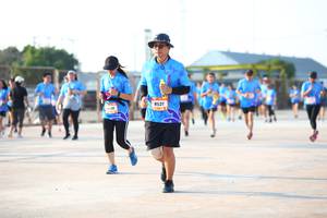 BIB: 8531
                            <button type="button" onclick="openModal(3158942)" class="btn btn-primary btn-sm float-right btn-popup" data-toggle="modal" data-target=".modal-high-quality">
                        <i class="fas fa-shopping-cart"></i> Add to Cart
                    </button>
                                            <button type="button" onclick="isThisMe(3158942, true)" class="btn btn-success btn-sm float-right btn-popup btn-isme hidden" data-toggle="tooltip" data-placement="bottom" title="นี่คือรูปของคุณใช่ไหม คลิกที่นี่เพื่อเอาเข้าอัลบั้ม">
                        <i class="fas fa-plus"></i> Add to album
                    </button>
                    <button type="button" onclick="isThisMe(3158942, false)" class="btn btn-warning btn-sm float-right btn-popup btn-isnotme hidden">
                        <i class="fas fa-ban"></i> Remove from album
                    </button>