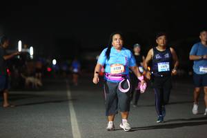 BIB: 8139, 6925
                            <button type="button" onclick="openModal(3190989)" class="btn btn-primary btn-sm float-right btn-popup" data-toggle="modal" data-target=".modal-high-quality">
                        <i class="fas fa-shopping-cart"></i> Add to Cart
                    </button>
                                            <button type="button" onclick="isThisMe(3190989, true)" class="btn btn-success btn-sm float-right btn-popup btn-isme hidden" data-toggle="tooltip" data-placement="bottom" title="นี่คือรูปของคุณใช่ไหม คลิกที่นี่เพื่อเอาเข้าอัลบั้ม">
                        <i class="fas fa-plus"></i> Add to album
                    </button>
                    <button type="button" onclick="isThisMe(3190989, false)" class="btn btn-warning btn-sm float-right btn-popup btn-isnotme hidden">
                        <i class="fas fa-ban"></i> Remove from album
                    </button>