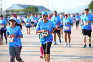 BIB: 8514
                            <button type="button" onclick="openModal(3155327)" class="btn btn-primary btn-sm float-right btn-popup" data-toggle="modal" data-target=".modal-high-quality">
                        <i class="fas fa-shopping-cart"></i> Add to Cart
                    </button>
                                            <button type="button" onclick="isThisMe(3155327, true)" class="btn btn-success btn-sm float-right btn-popup btn-isme hidden" data-toggle="tooltip" data-placement="bottom" title="นี่คือรูปของคุณใช่ไหม คลิกที่นี่เพื่อเอาเข้าอัลบั้ม">
                        <i class="fas fa-plus"></i> Add to album
                    </button>
                    <button type="button" onclick="isThisMe(3155327, false)" class="btn btn-warning btn-sm float-right btn-popup btn-isnotme hidden">
                        <i class="fas fa-ban"></i> Remove from album
                    </button>