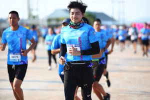 BIB: 6675
                            <button type="button" onclick="openModal(3102868)" class="btn btn-primary btn-sm float-right btn-popup" data-toggle="modal" data-target=".modal-high-quality">
                        <i class="fas fa-shopping-cart"></i> Add to Cart
                    </button>
                                            <button type="button" onclick="isThisMe(3102868, true)" class="btn btn-success btn-sm float-right btn-popup btn-isme hidden" data-toggle="tooltip" data-placement="bottom" title="นี่คือรูปของคุณใช่ไหม คลิกที่นี่เพื่อเอาเข้าอัลบั้ม">
                        <i class="fas fa-plus"></i> Add to album
                    </button>
                    <button type="button" onclick="isThisMe(3102868, false)" class="btn btn-warning btn-sm float-right btn-popup btn-isnotme hidden">
                        <i class="fas fa-ban"></i> Remove from album
                    </button>