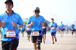 BIB: 9131, 9103
                            <button type="button" onclick="openModal(3153633)" class="btn btn-primary btn-sm float-right btn-popup" data-toggle="modal" data-target=".modal-high-quality">
                        <i class="fas fa-shopping-cart"></i> Add to Cart
                    </button>
                                            <button type="button" onclick="isThisMe(3153633, true)" class="btn btn-success btn-sm float-right btn-popup btn-isme hidden" data-toggle="tooltip" data-placement="bottom" title="นี่คือรูปของคุณใช่ไหม คลิกที่นี่เพื่อเอาเข้าอัลบั้ม">
                        <i class="fas fa-plus"></i> Add to album
                    </button>
                    <button type="button" onclick="isThisMe(3153633, false)" class="btn btn-warning btn-sm float-right btn-popup btn-isnotme hidden">
                        <i class="fas fa-ban"></i> Remove from album
                    </button>