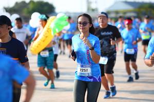 BIB: 7251
                            <button type="button" onclick="openModal(3110125)" class="btn btn-primary btn-sm float-right btn-popup" data-toggle="modal" data-target=".modal-high-quality">
                        <i class="fas fa-shopping-cart"></i> Add to Cart
                    </button>
                                            <button type="button" onclick="isThisMe(3110125, true)" class="btn btn-success btn-sm float-right btn-popup btn-isme hidden" data-toggle="tooltip" data-placement="bottom" title="นี่คือรูปของคุณใช่ไหม คลิกที่นี่เพื่อเอาเข้าอัลบั้ม">
                        <i class="fas fa-plus"></i> Add to album
                    </button>
                    <button type="button" onclick="isThisMe(3110125, false)" class="btn btn-warning btn-sm float-right btn-popup btn-isnotme hidden">
                        <i class="fas fa-ban"></i> Remove from album
                    </button>