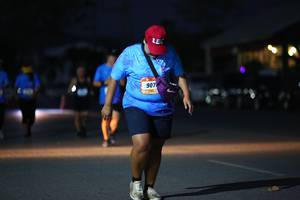 BIB: 907
                            <button type="button" onclick="openModal(3188693)" class="btn btn-primary btn-sm float-right btn-popup" data-toggle="modal" data-target=".modal-high-quality">
                        <i class="fas fa-shopping-cart"></i> Add to Cart
                    </button>
                                            <button type="button" onclick="isThisMe(3188693, true)" class="btn btn-success btn-sm float-right btn-popup btn-isme hidden" data-toggle="tooltip" data-placement="bottom" title="นี่คือรูปของคุณใช่ไหม คลิกที่นี่เพื่อเอาเข้าอัลบั้ม">
                        <i class="fas fa-plus"></i> Add to album
                    </button>
                    <button type="button" onclick="isThisMe(3188693, false)" class="btn btn-warning btn-sm float-right btn-popup btn-isnotme hidden">
                        <i class="fas fa-ban"></i> Remove from album
                    </button>