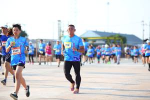 BIB: 9516, 8566
                            <button type="button" onclick="openModal(3153800)" class="btn btn-primary btn-sm float-right btn-popup" data-toggle="modal" data-target=".modal-high-quality">
                        <i class="fas fa-shopping-cart"></i> Add to Cart
                    </button>
                                            <button type="button" onclick="isThisMe(3153800, true)" class="btn btn-success btn-sm float-right btn-popup btn-isme hidden" data-toggle="tooltip" data-placement="bottom" title="นี่คือรูปของคุณใช่ไหม คลิกที่นี่เพื่อเอาเข้าอัลบั้ม">
                        <i class="fas fa-plus"></i> Add to album
                    </button>
                    <button type="button" onclick="isThisMe(3153800, false)" class="btn btn-warning btn-sm float-right btn-popup btn-isnotme hidden">
                        <i class="fas fa-ban"></i> Remove from album
                    </button>