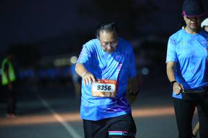 BIB: 9356
                            <button type="button" onclick="openModal(3188581)" class="btn btn-primary btn-sm float-right btn-popup" data-toggle="modal" data-target=".modal-high-quality">
                        <i class="fas fa-shopping-cart"></i> Add to Cart
                    </button>
                                            <button type="button" onclick="isThisMe(3188581, true)" class="btn btn-success btn-sm float-right btn-popup btn-isme hidden" data-toggle="tooltip" data-placement="bottom" title="นี่คือรูปของคุณใช่ไหม คลิกที่นี่เพื่อเอาเข้าอัลบั้ม">
                        <i class="fas fa-plus"></i> Add to album
                    </button>
                    <button type="button" onclick="isThisMe(3188581, false)" class="btn btn-warning btn-sm float-right btn-popup btn-isnotme hidden">
                        <i class="fas fa-ban"></i> Remove from album
                    </button>