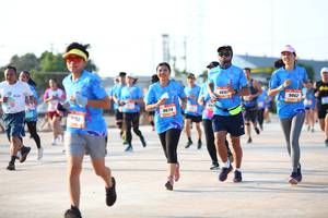 BIB: 869, 9862, 9674
                            <button type="button" onclick="openModal(3154133)" class="btn btn-primary btn-sm float-right btn-popup" data-toggle="modal" data-target=".modal-high-quality">
                        <i class="fas fa-shopping-cart"></i> Add to Cart
                    </button>
                                            <button type="button" onclick="isThisMe(3154133, true)" class="btn btn-success btn-sm float-right btn-popup btn-isme hidden" data-toggle="tooltip" data-placement="bottom" title="นี่คือรูปของคุณใช่ไหม คลิกที่นี่เพื่อเอาเข้าอัลบั้ม">
                        <i class="fas fa-plus"></i> Add to album
                    </button>
                    <button type="button" onclick="isThisMe(3154133, false)" class="btn btn-warning btn-sm float-right btn-popup btn-isnotme hidden">
                        <i class="fas fa-ban"></i> Remove from album
                    </button>