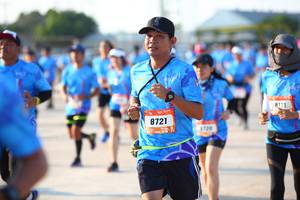 BIB: 8131, 8721
                            <button type="button" onclick="openModal(3155283)" class="btn btn-primary btn-sm float-right btn-popup" data-toggle="modal" data-target=".modal-high-quality">
                        <i class="fas fa-shopping-cart"></i> Add to Cart
                    </button>
                                            <button type="button" onclick="isThisMe(3155283, true)" class="btn btn-success btn-sm float-right btn-popup btn-isme hidden" data-toggle="tooltip" data-placement="bottom" title="นี่คือรูปของคุณใช่ไหม คลิกที่นี่เพื่อเอาเข้าอัลบั้ม">
                        <i class="fas fa-plus"></i> Add to album
                    </button>
                    <button type="button" onclick="isThisMe(3155283, false)" class="btn btn-warning btn-sm float-right btn-popup btn-isnotme hidden">
                        <i class="fas fa-ban"></i> Remove from album
                    </button>