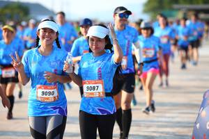 BIB: 9087, 9090, 
                            <button type="button" onclick="openModal(3155822)" class="btn btn-primary btn-sm float-right btn-popup" data-toggle="modal" data-target=".modal-high-quality">
                        <i class="fas fa-shopping-cart"></i> Add to Cart
                    </button>
                                            <button type="button" onclick="isThisMe(3155822, true)" class="btn btn-success btn-sm float-right btn-popup btn-isme hidden" data-toggle="tooltip" data-placement="bottom" title="นี่คือรูปของคุณใช่ไหม คลิกที่นี่เพื่อเอาเข้าอัลบั้ม">
                        <i class="fas fa-plus"></i> Add to album
                    </button>
                    <button type="button" onclick="isThisMe(3155822, false)" class="btn btn-warning btn-sm float-right btn-popup btn-isnotme hidden">
                        <i class="fas fa-ban"></i> Remove from album
                    </button>