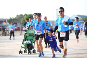 BIB: 8047, 048
                            <button type="button" onclick="openModal(3158776)" class="btn btn-primary btn-sm float-right btn-popup" data-toggle="modal" data-target=".modal-high-quality">
                        <i class="fas fa-shopping-cart"></i> Add to Cart
                    </button>
                                            <button type="button" onclick="isThisMe(3158776, true)" class="btn btn-success btn-sm float-right btn-popup btn-isme hidden" data-toggle="tooltip" data-placement="bottom" title="นี่คือรูปของคุณใช่ไหม คลิกที่นี่เพื่อเอาเข้าอัลบั้ม">
                        <i class="fas fa-plus"></i> Add to album
                    </button>
                    <button type="button" onclick="isThisMe(3158776, false)" class="btn btn-warning btn-sm float-right btn-popup btn-isnotme hidden">
                        <i class="fas fa-ban"></i> Remove from album
                    </button>