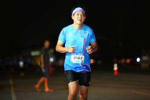 BIB: 6563
                            <button type="button" onclick="openModal(3191090)" class="btn btn-primary btn-sm float-right btn-popup" data-toggle="modal" data-target=".modal-high-quality">
                        <i class="fas fa-shopping-cart"></i> Add to Cart
                    </button>
                                            <button type="button" onclick="isThisMe(3191090, true)" class="btn btn-success btn-sm float-right btn-popup btn-isme hidden" data-toggle="tooltip" data-placement="bottom" title="นี่คือรูปของคุณใช่ไหม คลิกที่นี่เพื่อเอาเข้าอัลบั้ม">
                        <i class="fas fa-plus"></i> Add to album
                    </button>
                    <button type="button" onclick="isThisMe(3191090, false)" class="btn btn-warning btn-sm float-right btn-popup btn-isnotme hidden">
                        <i class="fas fa-ban"></i> Remove from album
                    </button>