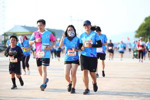 BIB: 8835, 9541
                            <button type="button" onclick="openModal(3158552)" class="btn btn-primary btn-sm float-right btn-popup" data-toggle="modal" data-target=".modal-high-quality">
                        <i class="fas fa-shopping-cart"></i> Add to Cart
                    </button>
                                            <button type="button" onclick="isThisMe(3158552, true)" class="btn btn-success btn-sm float-right btn-popup btn-isme hidden" data-toggle="tooltip" data-placement="bottom" title="นี่คือรูปของคุณใช่ไหม คลิกที่นี่เพื่อเอาเข้าอัลบั้ม">
                        <i class="fas fa-plus"></i> Add to album
                    </button>
                    <button type="button" onclick="isThisMe(3158552, false)" class="btn btn-warning btn-sm float-right btn-popup btn-isnotme hidden">
                        <i class="fas fa-ban"></i> Remove from album
                    </button>