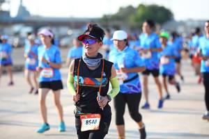 BIB: 8540
                            <button type="button" onclick="openModal(3154913)" class="btn btn-primary btn-sm float-right btn-popup" data-toggle="modal" data-target=".modal-high-quality">
                        <i class="fas fa-shopping-cart"></i> Add to Cart
                    </button>
                                            <button type="button" onclick="isThisMe(3154913, true)" class="btn btn-success btn-sm float-right btn-popup btn-isme hidden" data-toggle="tooltip" data-placement="bottom" title="นี่คือรูปของคุณใช่ไหม คลิกที่นี่เพื่อเอาเข้าอัลบั้ม">
                        <i class="fas fa-plus"></i> Add to album
                    </button>
                    <button type="button" onclick="isThisMe(3154913, false)" class="btn btn-warning btn-sm float-right btn-popup btn-isnotme hidden">
                        <i class="fas fa-ban"></i> Remove from album
                    </button>