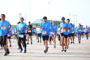 BIB: 9831, 143, 230
                            <button type="button" onclick="openModal(3153984)" class="btn btn-primary btn-sm float-right btn-popup" data-toggle="modal" data-target=".modal-high-quality">
                        <i class="fas fa-shopping-cart"></i> Add to Cart
                    </button>
                                            <button type="button" onclick="isThisMe(3153984, true)" class="btn btn-success btn-sm float-right btn-popup btn-isme hidden" data-toggle="tooltip" data-placement="bottom" title="นี่คือรูปของคุณใช่ไหม คลิกที่นี่เพื่อเอาเข้าอัลบั้ม">
                        <i class="fas fa-plus"></i> Add to album
                    </button>
                    <button type="button" onclick="isThisMe(3153984, false)" class="btn btn-warning btn-sm float-right btn-popup btn-isnotme hidden">
                        <i class="fas fa-ban"></i> Remove from album
                    </button>