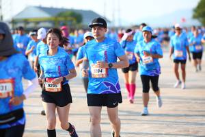 BIB: 204
                            <button type="button" onclick="openModal(3155305)" class="btn btn-primary btn-sm float-right btn-popup" data-toggle="modal" data-target=".modal-high-quality">
                        <i class="fas fa-shopping-cart"></i> Add to Cart
                    </button>
                                            <button type="button" onclick="isThisMe(3155305, true)" class="btn btn-success btn-sm float-right btn-popup btn-isme hidden" data-toggle="tooltip" data-placement="bottom" title="นี่คือรูปของคุณใช่ไหม คลิกที่นี่เพื่อเอาเข้าอัลบั้ม">
                        <i class="fas fa-plus"></i> Add to album
                    </button>
                    <button type="button" onclick="isThisMe(3155305, false)" class="btn btn-warning btn-sm float-right btn-popup btn-isnotme hidden">
                        <i class="fas fa-ban"></i> Remove from album
                    </button>