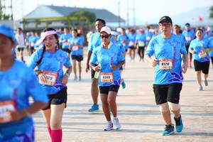 BIB: 8128, 209
                            <button type="button" onclick="openModal(3155397)" class="btn btn-primary btn-sm float-right btn-popup" data-toggle="modal" data-target=".modal-high-quality">
                        <i class="fas fa-shopping-cart"></i> Add to Cart
                    </button>
                                            <button type="button" onclick="isThisMe(3155397, true)" class="btn btn-success btn-sm float-right btn-popup btn-isme hidden" data-toggle="tooltip" data-placement="bottom" title="นี่คือรูปของคุณใช่ไหม คลิกที่นี่เพื่อเอาเข้าอัลบั้ม">
                        <i class="fas fa-plus"></i> Add to album
                    </button>
                    <button type="button" onclick="isThisMe(3155397, false)" class="btn btn-warning btn-sm float-right btn-popup btn-isnotme hidden">
                        <i class="fas fa-ban"></i> Remove from album
                    </button>