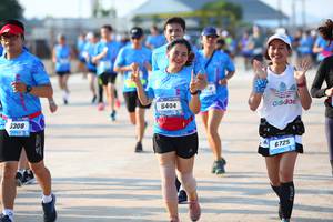 BIB: 6404, 5308, 6725
                            <button type="button" onclick="openModal(3110544)" class="btn btn-primary btn-sm float-right btn-popup" data-toggle="modal" data-target=".modal-high-quality">
                        <i class="fas fa-shopping-cart"></i> Add to Cart
                    </button>
                                            <button type="button" onclick="isThisMe(3110544, true)" class="btn btn-success btn-sm float-right btn-popup btn-isme hidden" data-toggle="tooltip" data-placement="bottom" title="นี่คือรูปของคุณใช่ไหม คลิกที่นี่เพื่อเอาเข้าอัลบั้ม">
                        <i class="fas fa-plus"></i> Add to album
                    </button>
                    <button type="button" onclick="isThisMe(3110544, false)" class="btn btn-warning btn-sm float-right btn-popup btn-isnotme hidden">
                        <i class="fas fa-ban"></i> Remove from album
                    </button>