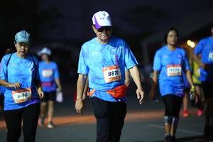 BIB: 8870, 9190
                            <button type="button" onclick="openModal(3188525)" class="btn btn-primary btn-sm float-right btn-popup" data-toggle="modal" data-target=".modal-high-quality">
                        <i class="fas fa-shopping-cart"></i> Add to Cart
                    </button>
                                            <button type="button" onclick="isThisMe(3188525, true)" class="btn btn-success btn-sm float-right btn-popup btn-isme hidden" data-toggle="tooltip" data-placement="bottom" title="นี่คือรูปของคุณใช่ไหม คลิกที่นี่เพื่อเอาเข้าอัลบั้ม">
                        <i class="fas fa-plus"></i> Add to album
                    </button>
                    <button type="button" onclick="isThisMe(3188525, false)" class="btn btn-warning btn-sm float-right btn-popup btn-isnotme hidden">
                        <i class="fas fa-ban"></i> Remove from album
                    </button>