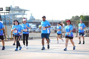 BIB: 504, 9040
                            <button type="button" onclick="openModal(3158669)" class="btn btn-primary btn-sm float-right btn-popup" data-toggle="modal" data-target=".modal-high-quality">
                        <i class="fas fa-shopping-cart"></i> Add to Cart
                    </button>
                                            <button type="button" onclick="isThisMe(3158669, true)" class="btn btn-success btn-sm float-right btn-popup btn-isme hidden" data-toggle="tooltip" data-placement="bottom" title="นี่คือรูปของคุณใช่ไหม คลิกที่นี่เพื่อเอาเข้าอัลบั้ม">
                        <i class="fas fa-plus"></i> Add to album
                    </button>
                    <button type="button" onclick="isThisMe(3158669, false)" class="btn btn-warning btn-sm float-right btn-popup btn-isnotme hidden">
                        <i class="fas fa-ban"></i> Remove from album
                    </button>