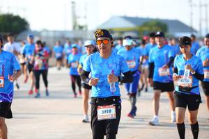 BIB: 9818
                            <button type="button" onclick="openModal(3157469)" class="btn btn-primary btn-sm float-right btn-popup" data-toggle="modal" data-target=".modal-high-quality">
                        <i class="fas fa-shopping-cart"></i> Add to Cart
                    </button>
                                            <button type="button" onclick="isThisMe(3157469, true)" class="btn btn-success btn-sm float-right btn-popup btn-isme hidden" data-toggle="tooltip" data-placement="bottom" title="นี่คือรูปของคุณใช่ไหม คลิกที่นี่เพื่อเอาเข้าอัลบั้ม">
                        <i class="fas fa-plus"></i> Add to album
                    </button>
                    <button type="button" onclick="isThisMe(3157469, false)" class="btn btn-warning btn-sm float-right btn-popup btn-isnotme hidden">
                        <i class="fas fa-ban"></i> Remove from album
                    </button>