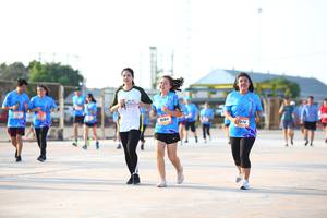 BIB: 9204
                            <button type="button" onclick="openModal(3159007)" class="btn btn-primary btn-sm float-right btn-popup" data-toggle="modal" data-target=".modal-high-quality">
                        <i class="fas fa-shopping-cart"></i> Add to Cart
                    </button>
                                            <button type="button" onclick="isThisMe(3159007, true)" class="btn btn-success btn-sm float-right btn-popup btn-isme hidden" data-toggle="tooltip" data-placement="bottom" title="นี่คือรูปของคุณใช่ไหม คลิกที่นี่เพื่อเอาเข้าอัลบั้ม">
                        <i class="fas fa-plus"></i> Add to album
                    </button>
                    <button type="button" onclick="isThisMe(3159007, false)" class="btn btn-warning btn-sm float-right btn-popup btn-isnotme hidden">
                        <i class="fas fa-ban"></i> Remove from album
                    </button>