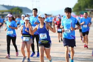 BIB: 6114, 6443, 6181, 685
                            <button type="button" onclick="openModal(3102152)" class="btn btn-primary btn-sm float-right btn-popup" data-toggle="modal" data-target=".modal-high-quality">
                        <i class="fas fa-shopping-cart"></i> Add to Cart
                    </button>
                                            <button type="button" onclick="isThisMe(3102152, true)" class="btn btn-success btn-sm float-right btn-popup btn-isme hidden" data-toggle="tooltip" data-placement="bottom" title="นี่คือรูปของคุณใช่ไหม คลิกที่นี่เพื่อเอาเข้าอัลบั้ม">
                        <i class="fas fa-plus"></i> Add to album
                    </button>
                    <button type="button" onclick="isThisMe(3102152, false)" class="btn btn-warning btn-sm float-right btn-popup btn-isnotme hidden">
                        <i class="fas fa-ban"></i> Remove from album
                    </button>