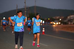 BIB: 8220, 8587
                            <button type="button" onclick="openModal(3187722)" class="btn btn-primary btn-sm float-right btn-popup" data-toggle="modal" data-target=".modal-high-quality">
                        <i class="fas fa-shopping-cart"></i> Add to Cart
                    </button>
                                            <button type="button" onclick="isThisMe(3187722, true)" class="btn btn-success btn-sm float-right btn-popup btn-isme hidden" data-toggle="tooltip" data-placement="bottom" title="นี่คือรูปของคุณใช่ไหม คลิกที่นี่เพื่อเอาเข้าอัลบั้ม">
                        <i class="fas fa-plus"></i> Add to album
                    </button>
                    <button type="button" onclick="isThisMe(3187722, false)" class="btn btn-warning btn-sm float-right btn-popup btn-isnotme hidden">
                        <i class="fas fa-ban"></i> Remove from album
                    </button>