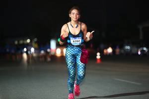 BIB: 6204
                            <button type="button" onclick="openModal(3189765)" class="btn btn-primary btn-sm float-right btn-popup" data-toggle="modal" data-target=".modal-high-quality">
                        <i class="fas fa-shopping-cart"></i> Add to Cart
                    </button>
                                            <button type="button" onclick="isThisMe(3189765, true)" class="btn btn-success btn-sm float-right btn-popup btn-isme hidden" data-toggle="tooltip" data-placement="bottom" title="นี่คือรูปของคุณใช่ไหม คลิกที่นี่เพื่อเอาเข้าอัลบั้ม">
                        <i class="fas fa-plus"></i> Add to album
                    </button>
                    <button type="button" onclick="isThisMe(3189765, false)" class="btn btn-warning btn-sm float-right btn-popup btn-isnotme hidden">
                        <i class="fas fa-ban"></i> Remove from album
                    </button>