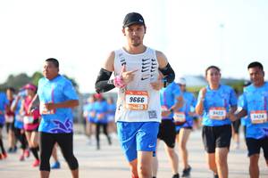 BIB: 9666, 422, 9424
                            <button type="button" onclick="openModal(3154349)" class="btn btn-primary btn-sm float-right btn-popup" data-toggle="modal" data-target=".modal-high-quality">
                        <i class="fas fa-shopping-cart"></i> Add to Cart
                    </button>
                                            <button type="button" onclick="isThisMe(3154349, true)" class="btn btn-success btn-sm float-right btn-popup btn-isme hidden" data-toggle="tooltip" data-placement="bottom" title="นี่คือรูปของคุณใช่ไหม คลิกที่นี่เพื่อเอาเข้าอัลบั้ม">
                        <i class="fas fa-plus"></i> Add to album
                    </button>
                    <button type="button" onclick="isThisMe(3154349, false)" class="btn btn-warning btn-sm float-right btn-popup btn-isnotme hidden">
                        <i class="fas fa-ban"></i> Remove from album
                    </button>