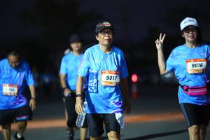 BIB: 9016, 9017
                            <button type="button" onclick="openModal(3188554)" class="btn btn-primary btn-sm float-right btn-popup" data-toggle="modal" data-target=".modal-high-quality">
                        <i class="fas fa-shopping-cart"></i> Add to Cart
                    </button>
                                            <button type="button" onclick="isThisMe(3188554, true)" class="btn btn-success btn-sm float-right btn-popup btn-isme hidden" data-toggle="tooltip" data-placement="bottom" title="นี่คือรูปของคุณใช่ไหม คลิกที่นี่เพื่อเอาเข้าอัลบั้ม">
                        <i class="fas fa-plus"></i> Add to album
                    </button>
                    <button type="button" onclick="isThisMe(3188554, false)" class="btn btn-warning btn-sm float-right btn-popup btn-isnotme hidden">
                        <i class="fas fa-ban"></i> Remove from album
                    </button>