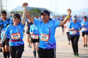 BIB: 8018, 8015
                            <button type="button" onclick="openModal(3157801)" class="btn btn-primary btn-sm float-right btn-popup" data-toggle="modal" data-target=".modal-high-quality">
                        <i class="fas fa-shopping-cart"></i> Add to Cart
                    </button>
                                            <button type="button" onclick="isThisMe(3157801, true)" class="btn btn-success btn-sm float-right btn-popup btn-isme hidden" data-toggle="tooltip" data-placement="bottom" title="นี่คือรูปของคุณใช่ไหม คลิกที่นี่เพื่อเอาเข้าอัลบั้ม">
                        <i class="fas fa-plus"></i> Add to album
                    </button>
                    <button type="button" onclick="isThisMe(3157801, false)" class="btn btn-warning btn-sm float-right btn-popup btn-isnotme hidden">
                        <i class="fas fa-ban"></i> Remove from album
                    </button>