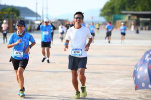 BIB: 6236, 6235
                            <button type="button" onclick="openModal(3152803)" class="btn btn-primary btn-sm float-right btn-popup" data-toggle="modal" data-target=".modal-high-quality">
                        <i class="fas fa-shopping-cart"></i> Add to Cart
                    </button>
                                            <button type="button" onclick="isThisMe(3152803, true)" class="btn btn-success btn-sm float-right btn-popup btn-isme hidden" data-toggle="tooltip" data-placement="bottom" title="นี่คือรูปของคุณใช่ไหม คลิกที่นี่เพื่อเอาเข้าอัลบั้ม">
                        <i class="fas fa-plus"></i> Add to album
                    </button>
                    <button type="button" onclick="isThisMe(3152803, false)" class="btn btn-warning btn-sm float-right btn-popup btn-isnotme hidden">
                        <i class="fas fa-ban"></i> Remove from album
                    </button>