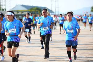 BIB: 6907, 6667, 6707
                            <button type="button" onclick="openModal(3152602)" class="btn btn-primary btn-sm float-right btn-popup" data-toggle="modal" data-target=".modal-high-quality">
                        <i class="fas fa-shopping-cart"></i> Add to Cart
                    </button>
                                            <button type="button" onclick="isThisMe(3152602, true)" class="btn btn-success btn-sm float-right btn-popup btn-isme hidden" data-toggle="tooltip" data-placement="bottom" title="นี่คือรูปของคุณใช่ไหม คลิกที่นี่เพื่อเอาเข้าอัลบั้ม">
                        <i class="fas fa-plus"></i> Add to album
                    </button>
                    <button type="button" onclick="isThisMe(3152602, false)" class="btn btn-warning btn-sm float-right btn-popup btn-isnotme hidden">
                        <i class="fas fa-ban"></i> Remove from album
                    </button>