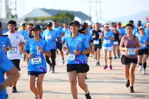 BIB: 6098, 6896, 518, 6510
                            <button type="button" onclick="openModal(3108152)" class="btn btn-primary btn-sm float-right btn-popup" data-toggle="modal" data-target=".modal-high-quality">
                        <i class="fas fa-shopping-cart"></i> Add to Cart
                    </button>
                                            <button type="button" onclick="isThisMe(3108152, true)" class="btn btn-success btn-sm float-right btn-popup btn-isme hidden" data-toggle="tooltip" data-placement="bottom" title="นี่คือรูปของคุณใช่ไหม คลิกที่นี่เพื่อเอาเข้าอัลบั้ม">
                        <i class="fas fa-plus"></i> Add to album
                    </button>
                    <button type="button" onclick="isThisMe(3108152, false)" class="btn btn-warning btn-sm float-right btn-popup btn-isnotme hidden">
                        <i class="fas fa-ban"></i> Remove from album
                    </button>