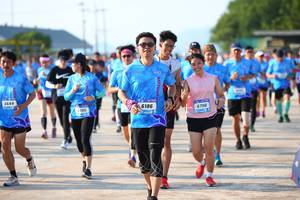 BIB: 6644, 6186, 6700
                            <button type="button" onclick="openModal(3103268)" class="btn btn-primary btn-sm float-right btn-popup" data-toggle="modal" data-target=".modal-high-quality">
                        <i class="fas fa-shopping-cart"></i> Add to Cart
                    </button>
                                            <button type="button" onclick="isThisMe(3103268, true)" class="btn btn-success btn-sm float-right btn-popup btn-isme hidden" data-toggle="tooltip" data-placement="bottom" title="นี่คือรูปของคุณใช่ไหม คลิกที่นี่เพื่อเอาเข้าอัลบั้ม">
                        <i class="fas fa-plus"></i> Add to album
                    </button>
                    <button type="button" onclick="isThisMe(3103268, false)" class="btn btn-warning btn-sm float-right btn-popup btn-isnotme hidden">
                        <i class="fas fa-ban"></i> Remove from album
                    </button>