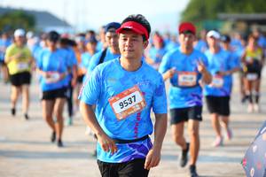 BIB: 9537
                            <button type="button" onclick="openModal(3156517)" class="btn btn-primary btn-sm float-right btn-popup" data-toggle="modal" data-target=".modal-high-quality">
                        <i class="fas fa-shopping-cart"></i> Add to Cart
                    </button>
                                            <button type="button" onclick="isThisMe(3156517, true)" class="btn btn-success btn-sm float-right btn-popup btn-isme hidden" data-toggle="tooltip" data-placement="bottom" title="นี่คือรูปของคุณใช่ไหม คลิกที่นี่เพื่อเอาเข้าอัลบั้ม">
                        <i class="fas fa-plus"></i> Add to album
                    </button>
                    <button type="button" onclick="isThisMe(3156517, false)" class="btn btn-warning btn-sm float-right btn-popup btn-isnotme hidden">
                        <i class="fas fa-ban"></i> Remove from album
                    </button>