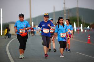 BIB: 9021, 8338, 513
                            <button type="button" onclick="openModal(3186508)" class="btn btn-primary btn-sm float-right btn-popup" data-toggle="modal" data-target=".modal-high-quality">
                        <i class="fas fa-shopping-cart"></i> Add to Cart
                    </button>
                                            <button type="button" onclick="isThisMe(3186508, true)" class="btn btn-success btn-sm float-right btn-popup btn-isme hidden" data-toggle="tooltip" data-placement="bottom" title="นี่คือรูปของคุณใช่ไหม คลิกที่นี่เพื่อเอาเข้าอัลบั้ม">
                        <i class="fas fa-plus"></i> Add to album
                    </button>
                    <button type="button" onclick="isThisMe(3186508, false)" class="btn btn-warning btn-sm float-right btn-popup btn-isnotme hidden">
                        <i class="fas fa-ban"></i> Remove from album
                    </button>