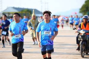 BIB: 6707, 6667
                            <button type="button" onclick="openModal(3152597)" class="btn btn-primary btn-sm float-right btn-popup" data-toggle="modal" data-target=".modal-high-quality">
                        <i class="fas fa-shopping-cart"></i> Add to Cart
                    </button>
                                            <button type="button" onclick="isThisMe(3152597, true)" class="btn btn-success btn-sm float-right btn-popup btn-isme hidden" data-toggle="tooltip" data-placement="bottom" title="นี่คือรูปของคุณใช่ไหม คลิกที่นี่เพื่อเอาเข้าอัลบั้ม">
                        <i class="fas fa-plus"></i> Add to album
                    </button>
                    <button type="button" onclick="isThisMe(3152597, false)" class="btn btn-warning btn-sm float-right btn-popup btn-isnotme hidden">
                        <i class="fas fa-ban"></i> Remove from album
                    </button>