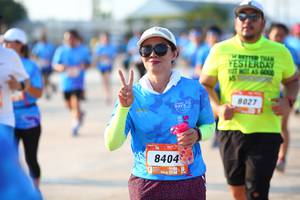 BIB: 8027, 8404
                            <button type="button" onclick="openModal(3155113)" class="btn btn-primary btn-sm float-right btn-popup" data-toggle="modal" data-target=".modal-high-quality">
                        <i class="fas fa-shopping-cart"></i> Add to Cart
                    </button>
                                            <button type="button" onclick="isThisMe(3155113, true)" class="btn btn-success btn-sm float-right btn-popup btn-isme hidden" data-toggle="tooltip" data-placement="bottom" title="นี่คือรูปของคุณใช่ไหม คลิกที่นี่เพื่อเอาเข้าอัลบั้ม">
                        <i class="fas fa-plus"></i> Add to album
                    </button>
                    <button type="button" onclick="isThisMe(3155113, false)" class="btn btn-warning btn-sm float-right btn-popup btn-isnotme hidden">
                        <i class="fas fa-ban"></i> Remove from album
                    </button>