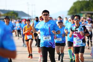 BIB: 6270, 6409
                            <button type="button" onclick="openModal(3104088)" class="btn btn-primary btn-sm float-right btn-popup" data-toggle="modal" data-target=".modal-high-quality">
                        <i class="fas fa-shopping-cart"></i> Add to Cart
                    </button>
                                            <button type="button" onclick="isThisMe(3104088, true)" class="btn btn-success btn-sm float-right btn-popup btn-isme hidden" data-toggle="tooltip" data-placement="bottom" title="นี่คือรูปของคุณใช่ไหม คลิกที่นี่เพื่อเอาเข้าอัลบั้ม">
                        <i class="fas fa-plus"></i> Add to album
                    </button>
                    <button type="button" onclick="isThisMe(3104088, false)" class="btn btn-warning btn-sm float-right btn-popup btn-isnotme hidden">
                        <i class="fas fa-ban"></i> Remove from album
                    </button>