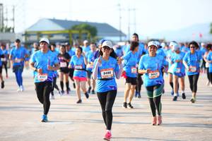 BIB: 9486, 9057
                            <button type="button" onclick="openModal(3154600)" class="btn btn-primary btn-sm float-right btn-popup" data-toggle="modal" data-target=".modal-high-quality">
                        <i class="fas fa-shopping-cart"></i> Add to Cart
                    </button>
                                            <button type="button" onclick="isThisMe(3154600, true)" class="btn btn-success btn-sm float-right btn-popup btn-isme hidden" data-toggle="tooltip" data-placement="bottom" title="นี่คือรูปของคุณใช่ไหม คลิกที่นี่เพื่อเอาเข้าอัลบั้ม">
                        <i class="fas fa-plus"></i> Add to album
                    </button>
                    <button type="button" onclick="isThisMe(3154600, false)" class="btn btn-warning btn-sm float-right btn-popup btn-isnotme hidden">
                        <i class="fas fa-ban"></i> Remove from album
                    </button>